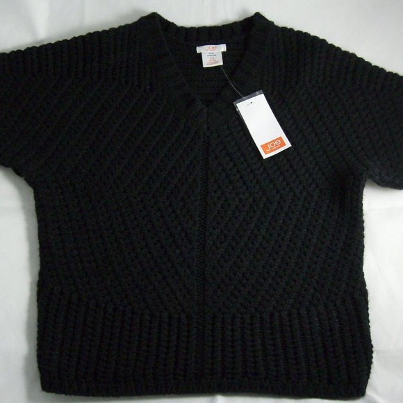 Joe Fresh Black Short Sleeve V-Neck Sweater - Picture 1 of 5